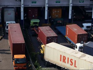 Mengintip Perjuangan Bos Logistik RI yang Masuk Daftar 40 Under 40
