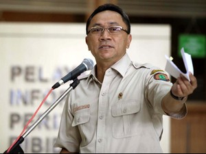 Pesan Zulkifli Hasan untuk Pansus Asap: Fokus ke Pembakar Hutan