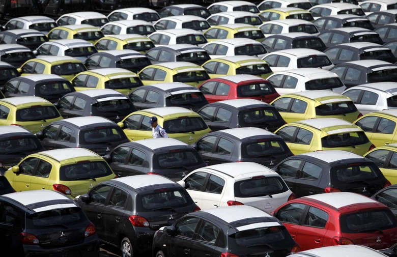  Penjualan  Mobil  RI Diprediksi Terendah dalam 10 Tahun Terakhir