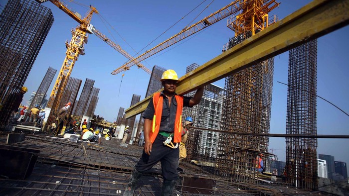 Pertumbuhan harga harga hunian mewah di Jakarta pada kuartal II 2013 terus meningkat. Menurut Indeks Residensial yang dikeluarkan Jones Lang LaSalle Asia Pasifik, pertumbuhan harga hunian mewah di Jakarta melebihi Beijing.