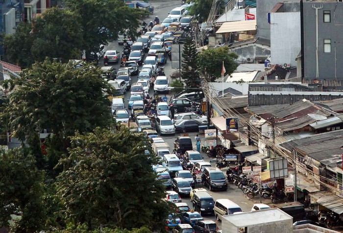 Jakarta Macet Lagi, Mulai Padat dari Tol Cikampek arah Cawang