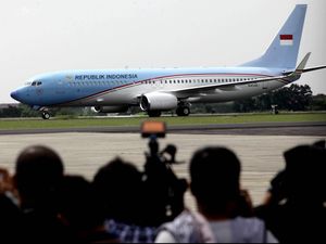 Motor Listrik Jokowi Dilelang Rp 2,55 M, Roy Suryo Usul Selanjutnya Pesawat Kepresidenan