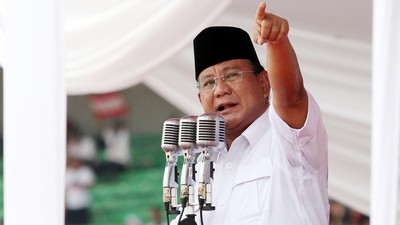 Foto: Kostum Prabowo dari Pilpres 2009-2019
