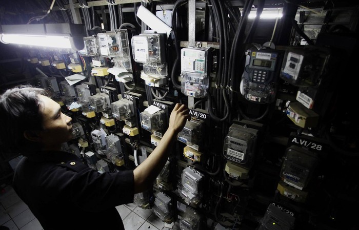 Begini Cara Mengusir Vampir Listrik dari Rumah dan Kantor