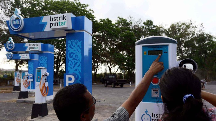 Cegah Pencurian Listrik di Jakarta, PLN Bangun 200 SPBU Listrik