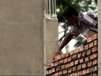 Perbankan Dilema soal Aturan Rumah Pertama Tanpa DP