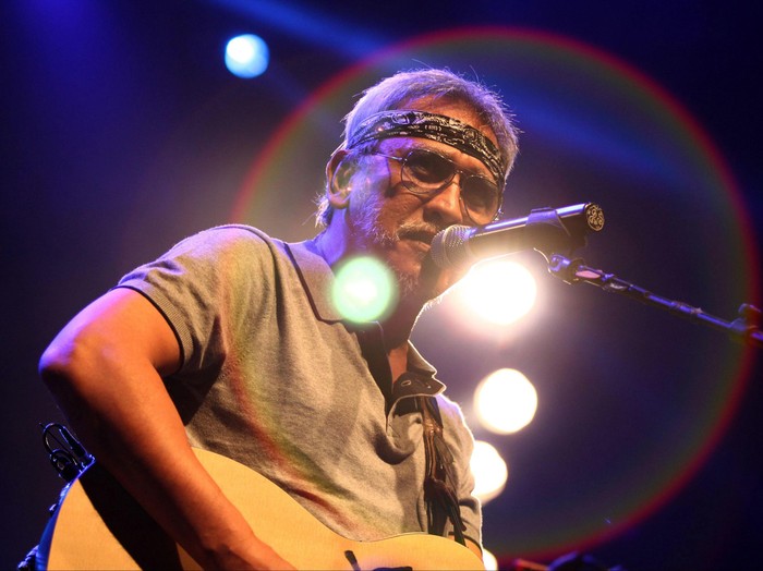 Batal Manggung Tahun Baru, Iwan Fals Ajak Penggemar Yasinan