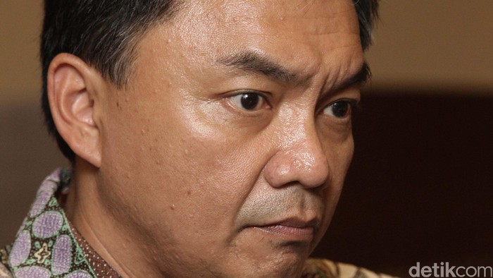 3 Peserta Konvensi Capres Partai Demokrat menanggapi elektabilitas Joko Widodo (Jokowi) unggul diberbagai survei capres 2014. 3 Peserta Konvensi Capres Partai Demokrat itu adalah Dino Pati Djalal, Hayono Isman dan Endriartono Sutarto. File/detikFoto.