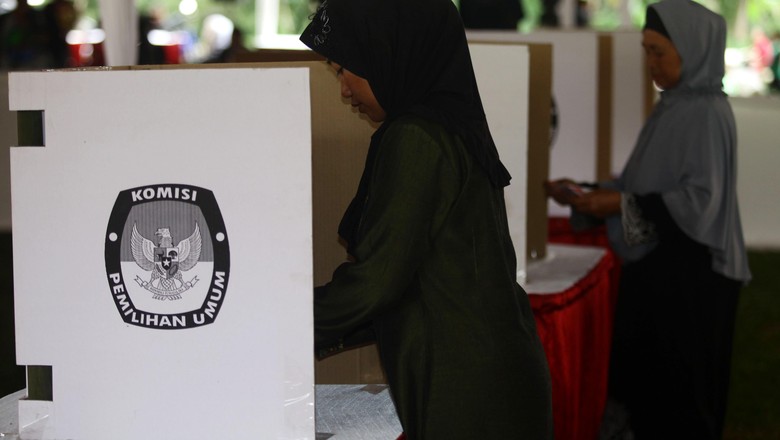 Survei BPS: Demokrasi Indonesia Membaik, Tapi Masih di Level Sedang Survei BPS: Demokrasi Indonesia Membaik, Tapi Masih di Level Sedang