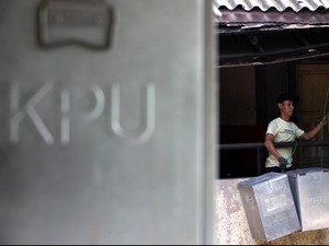 PDIP Akan PTUN-kan KPU Jika Tunda Pilkada Surabaya 2015