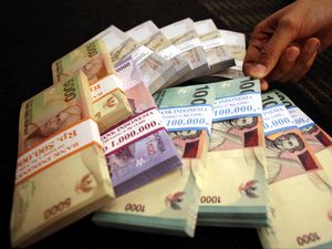 Rupiah Bisa Dipakai Belanja di 2 Negara Ini, Begini Caranya!