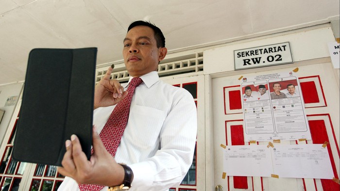 Referendum Calon Tunggal Pilkada, Pimpinan Komisi II: Kontroversial!