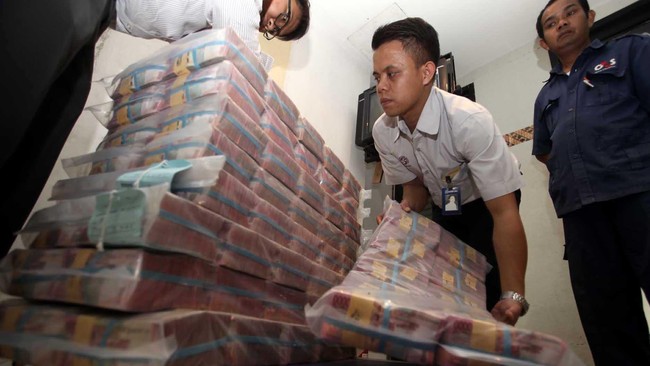 Mimpi Pemerintah Raup Rp 500 M dari Cukai Kresek