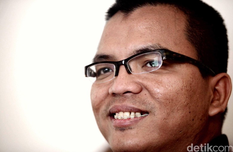 Denny Indrayana Bela Pengembang Meikarta, Ini Alasannya Denny Indrayana Bela Pengembang Meikarta, Ini Alasannya