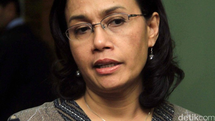 Direktur Pelaksana Bank Dunia Sri Mulyani menemui Menteri Koordinator Perekonomian Hatta Rajasa di Gedung Kementerian Koordinator Perekonomian, Jakarta, Kamis (12/7/2012).
File/detikFoto.