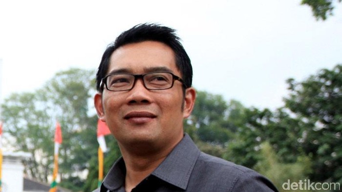 Ridwan Kamil Perbolehkan Tempat Makan Buka Siang Selama Ramadan