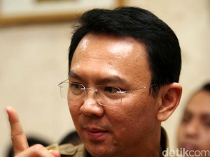 Ahok Gandeng Arkeolog Restorasi Bangunan Peninggalan Belanda di Luar Batang