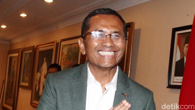 Dahlan Iskan Komentar soal Ahok Jadi Bos BUMN