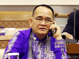 Kasus Anak PKI, Ruhut Belum Mau Minta Maaf