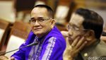 Kontroversi Ruhut Sitompul: Dukung Ahok hingga Berseragam PDIP