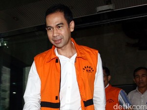 Daftar Puluhan Mobil Mewah yang Dibeli Wawan dari Uang Korupsi