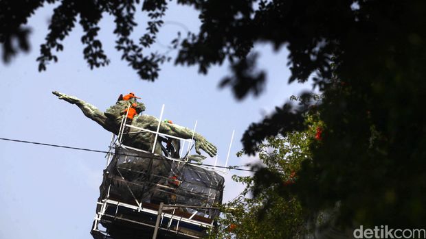 Wajah Patung Pancoran Viral di Medsos, Begini Spesifikasinya