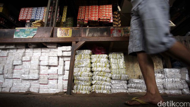 Jokowi Cabut Kewenangan Susi di Impor Garam Industri