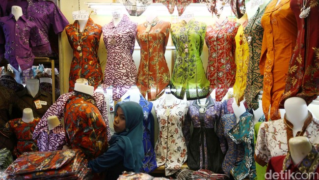 Batik Asal China dan India Masih Gentayangan di RI