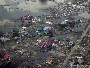 Jadi Korban Tsunami, Kerugian Apa Saja yang Ditanggung Asuransi?