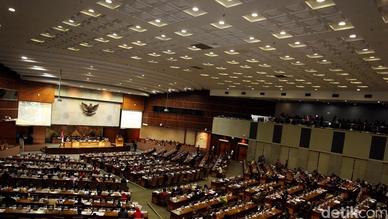 Nama Besar Gagal ke DPR: Eks Gubernur Hingga Menteri Nama Besar Gagal ke DPR: Eks Gubernur Hingga Menteri