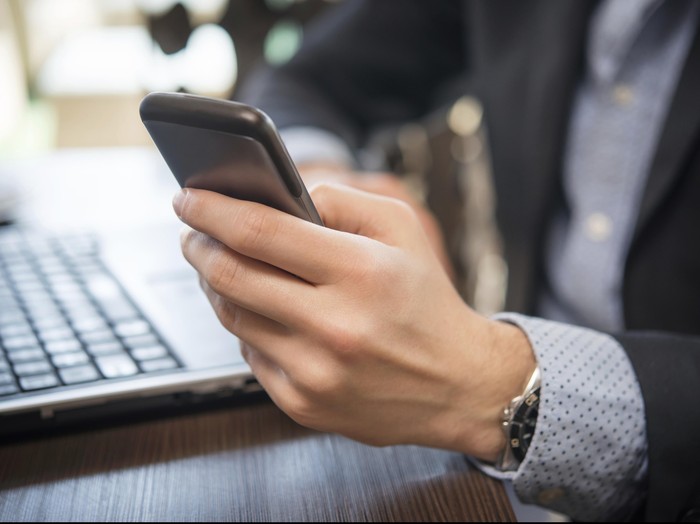 Nyeri di Tangan dan Jari? Coba Kurangi Penggunaan Smartphone Anda