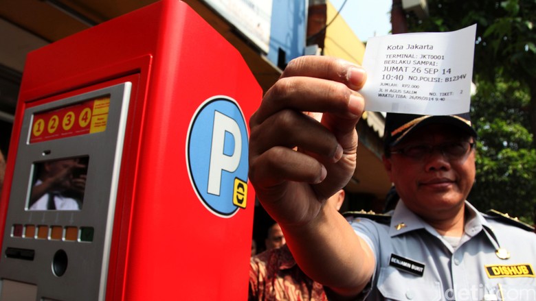 Soal Parkir Meter, Wakadishub: Penerimaan Parkir Meningkat 400% Soal Parkir Meter, Wakadishub: Penerimaan Parkir Meningkat 400%