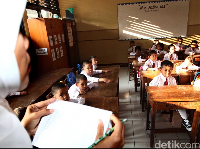 Riset: Suara Parau Ibu Guru Berhubungan dengan Kapasitas Paru-paru