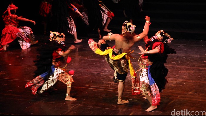 Pementasan wayang orang Mahabandhana akan digelar di Gedung Kesenian Jakarta, Jumat (3/10/2014). Kisah yang bersumber dari keaslian pertunjukan wayang wong di Istana Mangkunegaran itu kini dikemas dengan lebih kreatif dan inovatif melihat situasi kekinian yang terjadi di Indonesia.
