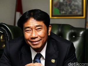 Saat Pemprov DKI Butuh Kekuatan Haji Lulung