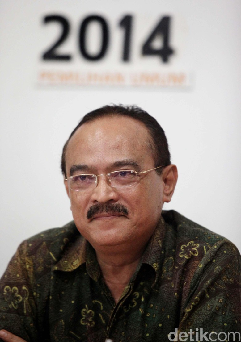 Eros Djarot: Tukang Tuding PKI Itu Nggak Sekolah Atau Intel Eros Djarot: Tukang Tuding PKI Itu Nggak Sekolah Atau Intel