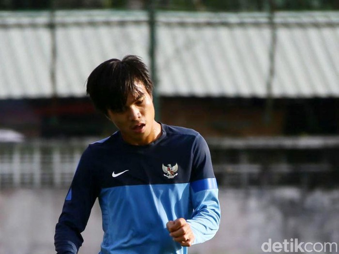 Paulo Oktavianus Sitanggang saat ditemui di sesi latihan Timnas Indonesia U-19 di Yangon United Sport Complex, Myanmar, Sabtu (11/10/2014).
