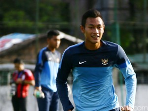 Senyum Lebar Jacksen Melihat Performa Hansamu dan Rizky Pora