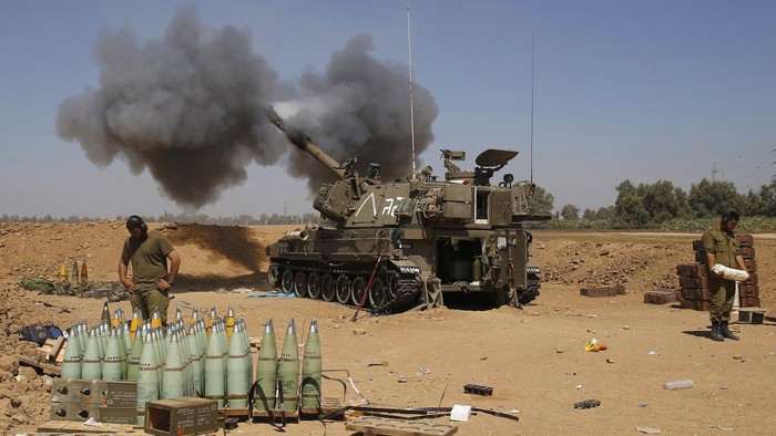 Balas Serangan Roket, Israel Bombardir Jalur Gaza