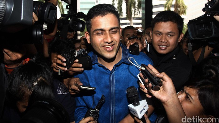 Terpidana kasus Wisma Atlit Nazarudin kembali  menjalani pemeriksaan di KPK, Jakarta, Rabu (08/10/2014). Nazar kembali diperiksa KPK terkait korupsi Wisma Atlit Hambalang, Sentul, Bogor, dengan tersangka Mahfud Suroso.