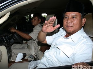 Dilema Prabowo Genggam Tiket Panas Capres 2019