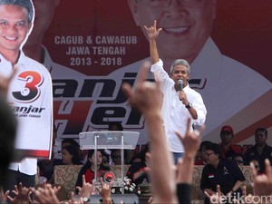 Saat Ganjar Merespons Ancaman Sanksi Partai Terkait Kader Didukung Nyapres