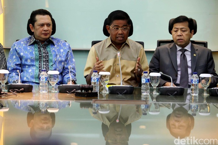 91 Anggota DPR Ilegal? Kubu Ical: Itu Persepsi Ngawur!