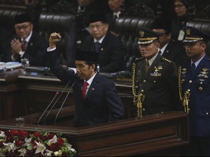 Pimpinan MPR Undang Jokowi Laporkan Kinerjanya 15 Agustus
