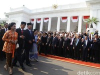 Eks Menteri Soeharto Kritik Pindah Ibu Kota, Desain Old Trafford Jakarta