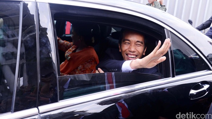 Gas Bermasalah, Mercy S-Class Jokowi Ngadat