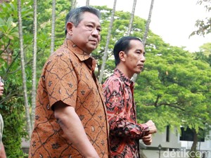 Jalan Sunyi SBY Menggebuk Pembakar Hutan dan Menang Rp 366 Miliar