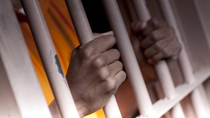 Terbukti Memeras, Admin @TrioMacan2000 Dihukum 4 dan 5 Tahun Penjara