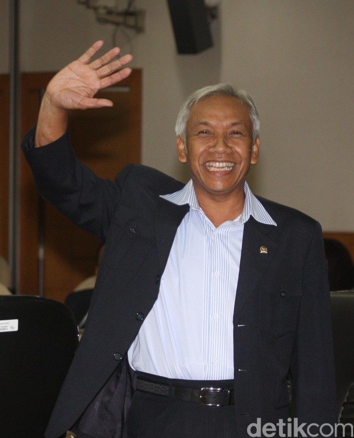 Pimpinan DPR Bantah Bohong dan Pilih Kasih Soal Surat Kubu Agung