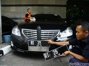 Mobil Menteri dari Era Sukarno hingga Jokowi: Dodge, Volvo, sampai Toyota